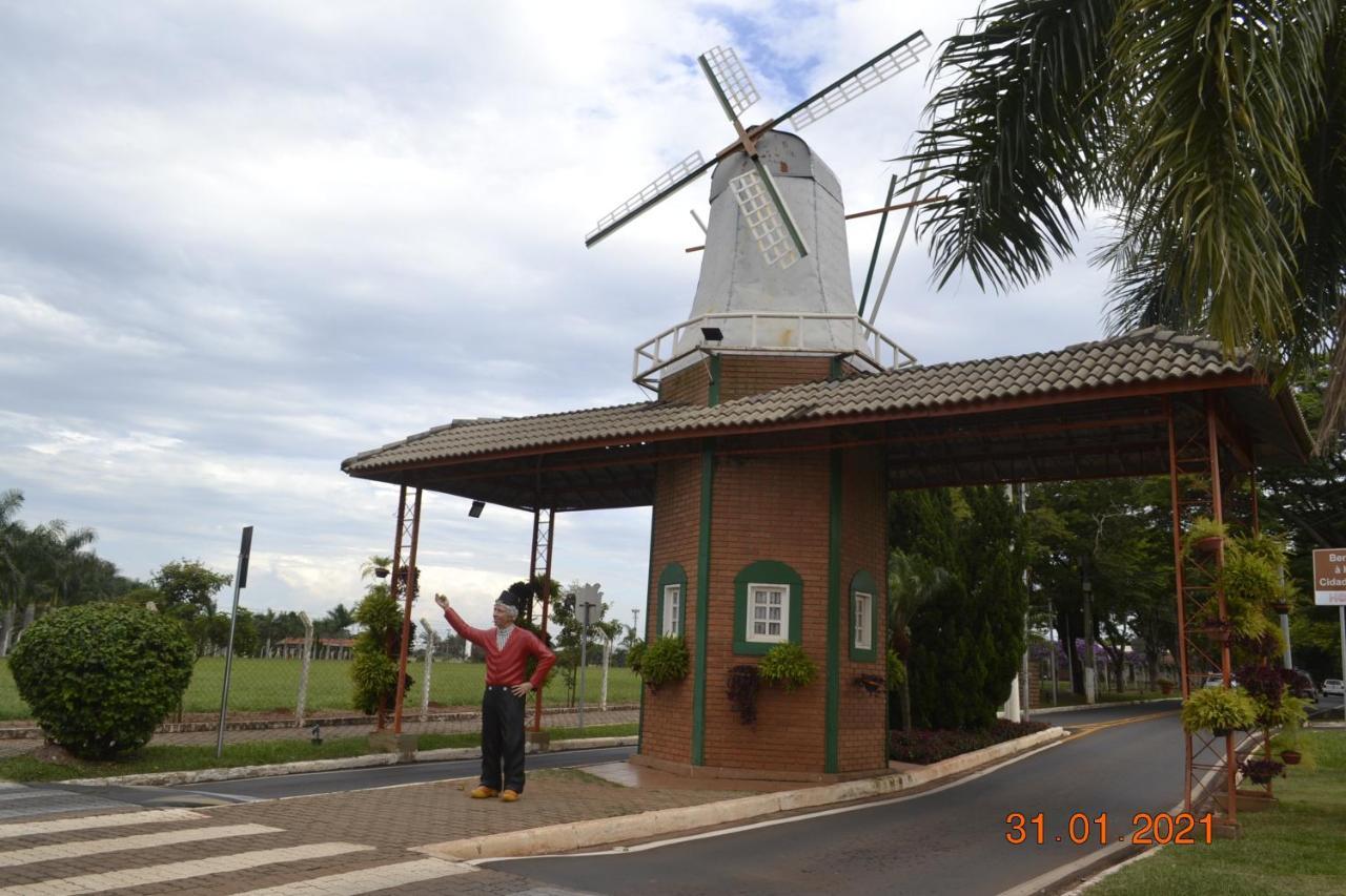 Apto Top Centrum Holambra/Excelente Localizacao ภายนอก รูปภาพ